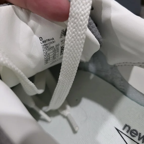 New Balance Men's Gray Sneakers - Picture 7 of 7